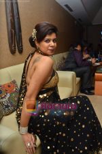at Nandini Jumani_s birthday bash in Marimba Lounge on 2nd June 2011 (57).JPG